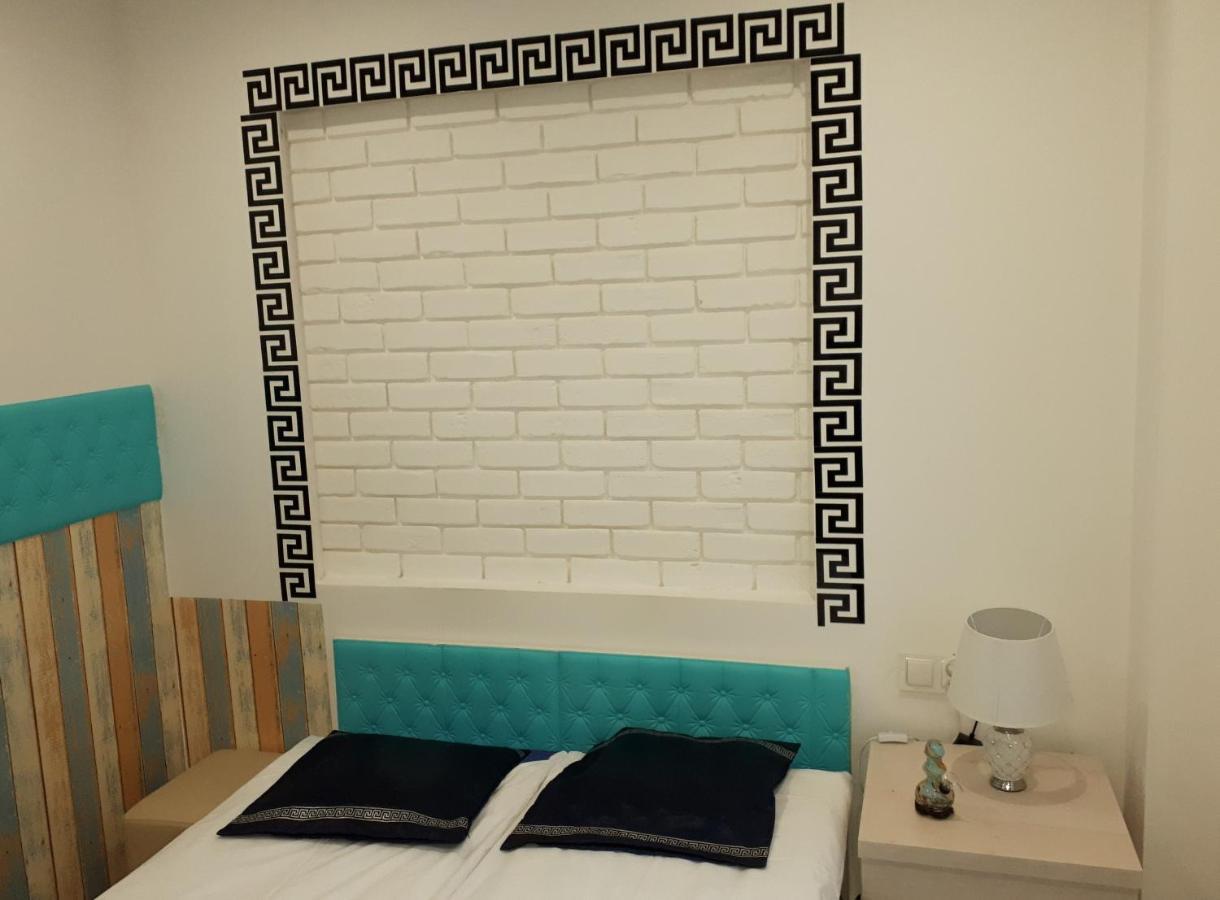 Apartamenty Centrum Mala Dwojeczka Blekitna Panoramiczna Balkonem Promenada Kielce Buitenkant foto