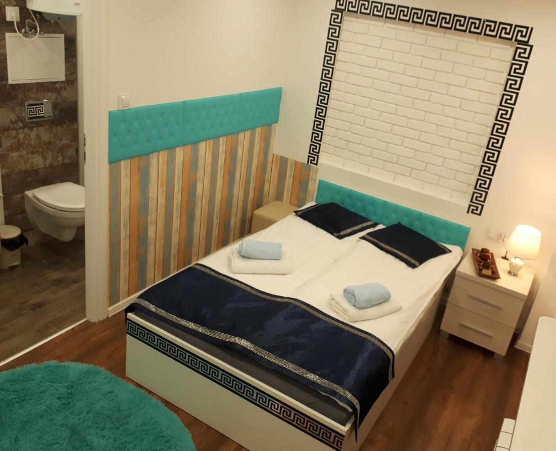 Apartamenty Centrum Mala Dwojeczka Blekitna Panoramiczna Balkonem Promenada Kielce Buitenkant foto